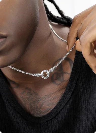 S925 sterling silver clavicle necklace with chain length options on display