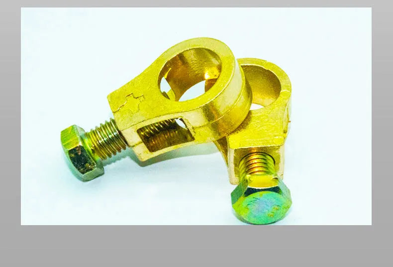 Solid pure copper car battery clamp with screw terminals for automotive electrical connections