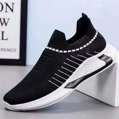 Men's mesh slip-on sneakers with striped design and front lace-up in black colour