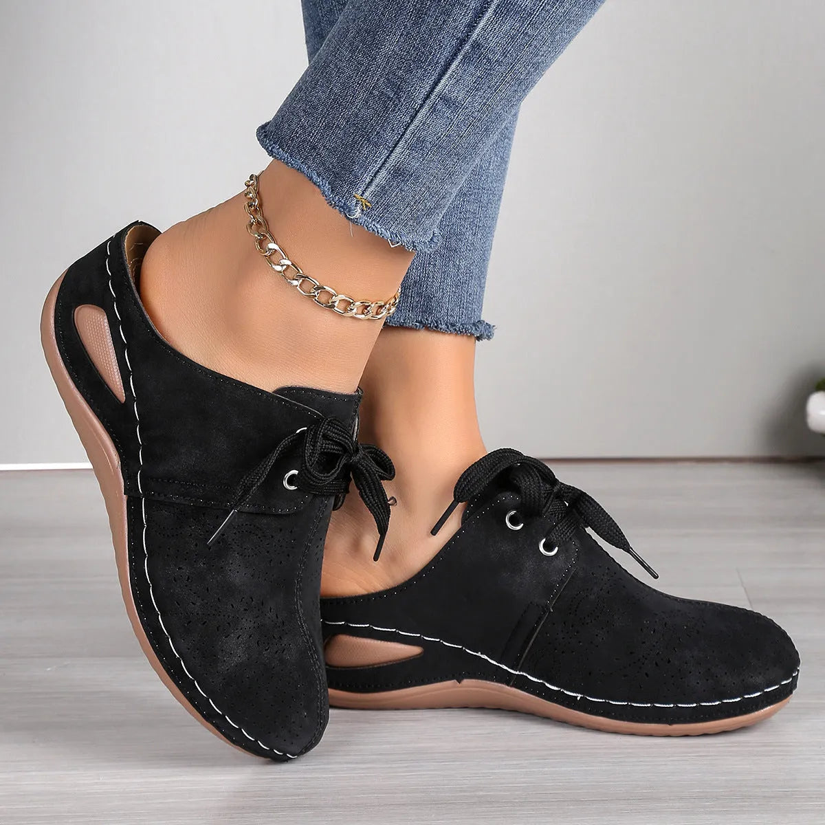 Women's summer lace-up slippers with wedge sole and hollow-out design in various colours