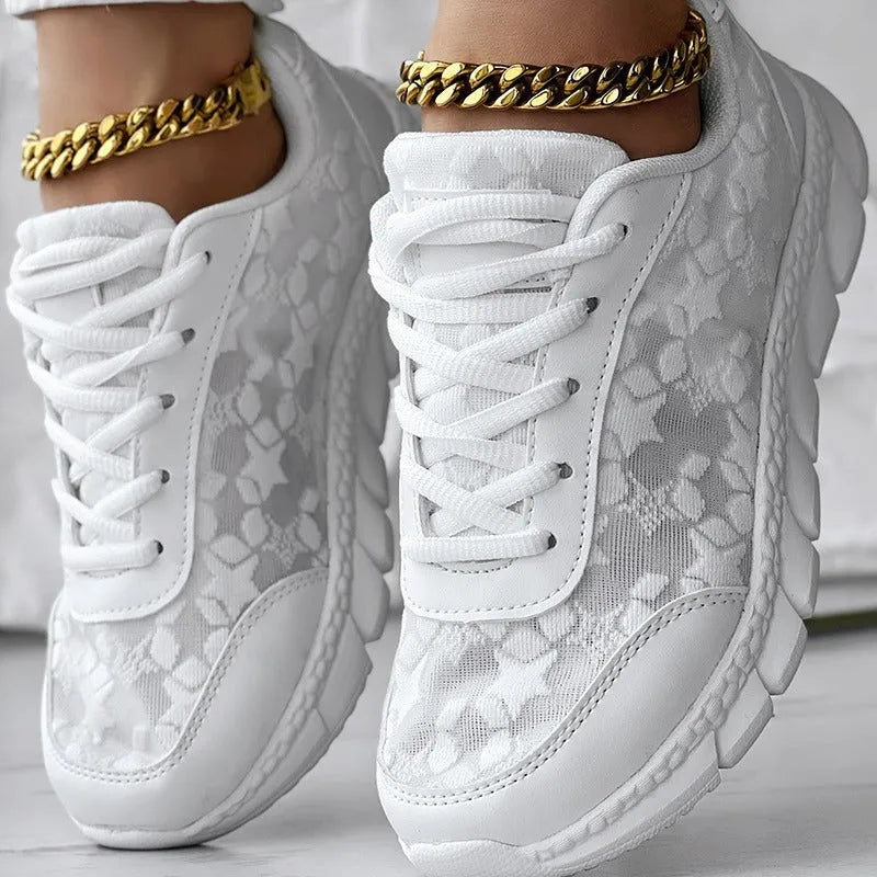 Women's white canvas casual sports running shoes with flat sole and round toe