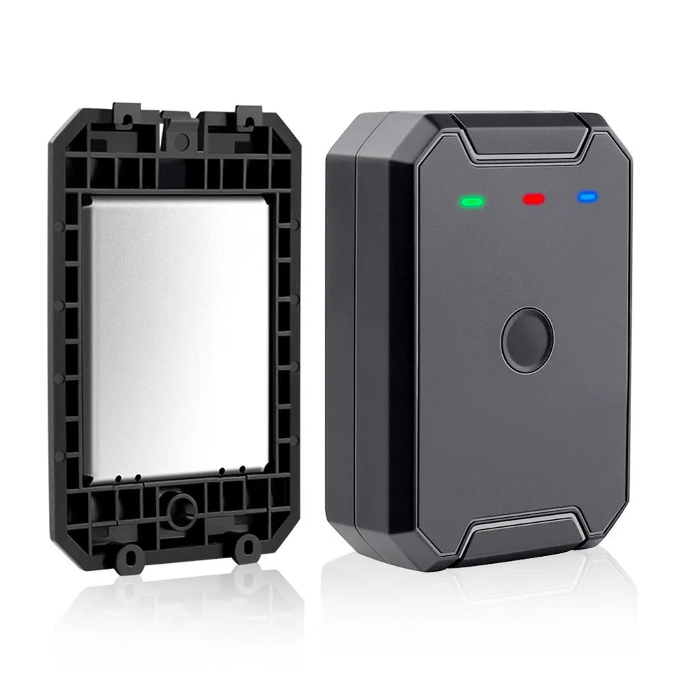 Black GPS car locator device with 6000mAh battery and IP65 waterproof rating for vehicle tracking