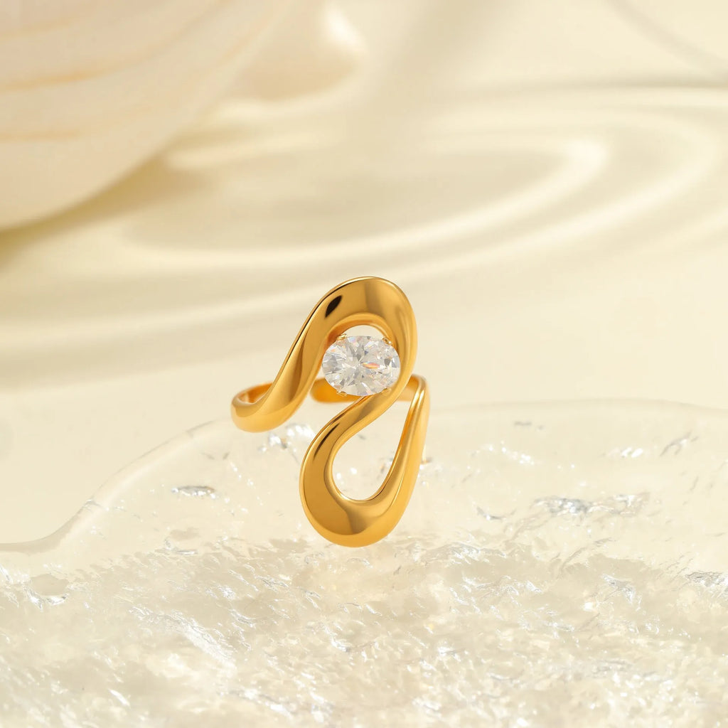 Women's stainless steel geometric zircon ring with open mouth free-size design