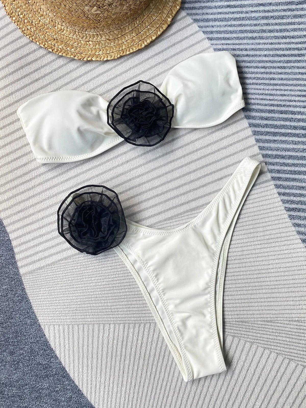 Women's floral split swimsuit bikini with tube top in striped pattern