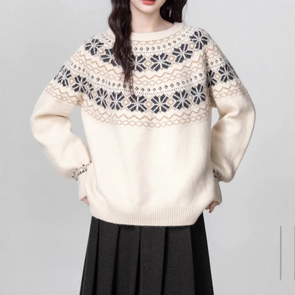 Women's milky white vintage Fair Isle geometric pattern crew neck pullover sweater with long sleeves