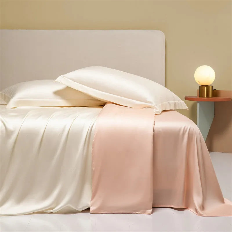 Luxury Lenzing Tencel 200 thread count quilt cover and sheet set in Antique White with modern simplicity style