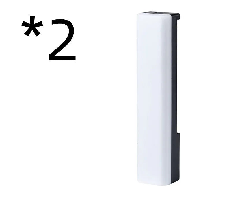 3D RGB tabletop lamp with voice-activated rhythm lighting in black or white shell, 5.2x4.5x24.5cm dimensions