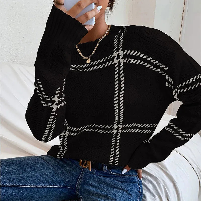 Women's casual plaid colour-block acrylic pullover sweater in loose fit with regular sleeves