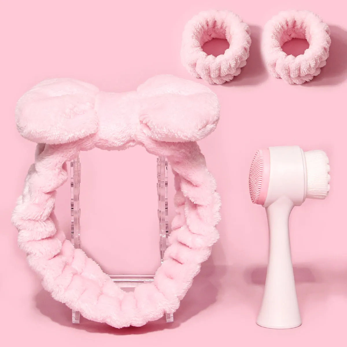 Facial brush set with coral fleece hair band in purple, nylon brush with plastic handle for skincare cleansing