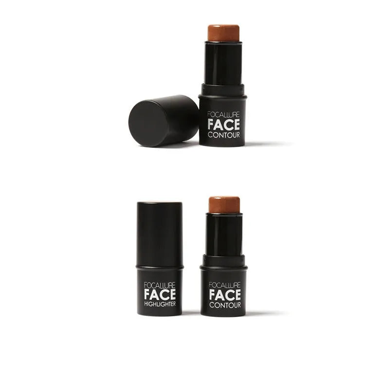 Face contour highlighter compact with silky powder in four colour options A, B, C, D
