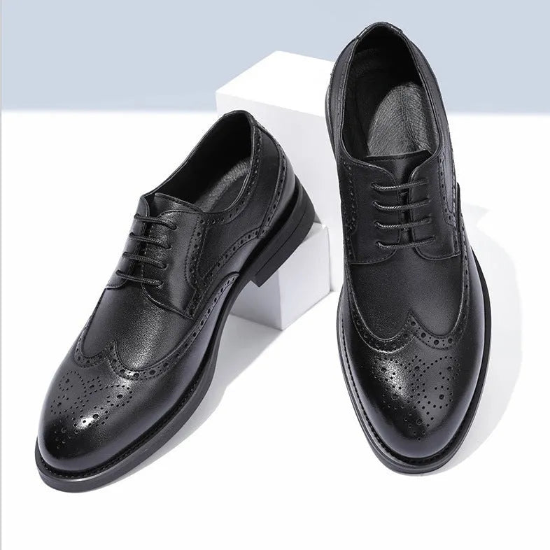 Men's black and brown brogue business shoes with PU leather upper