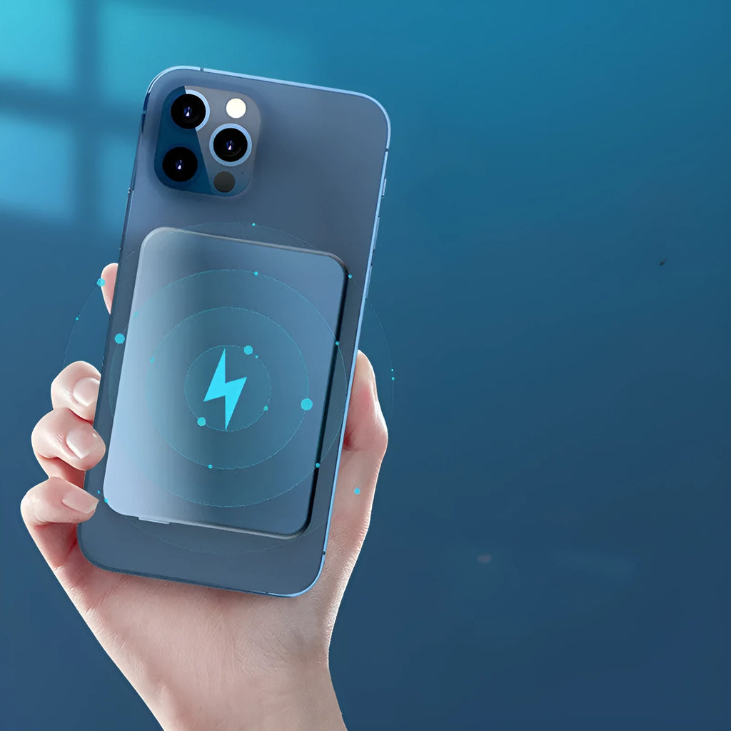 Silver aluminium Apple wireless magnetic charging power bank with 5000mAh capacity