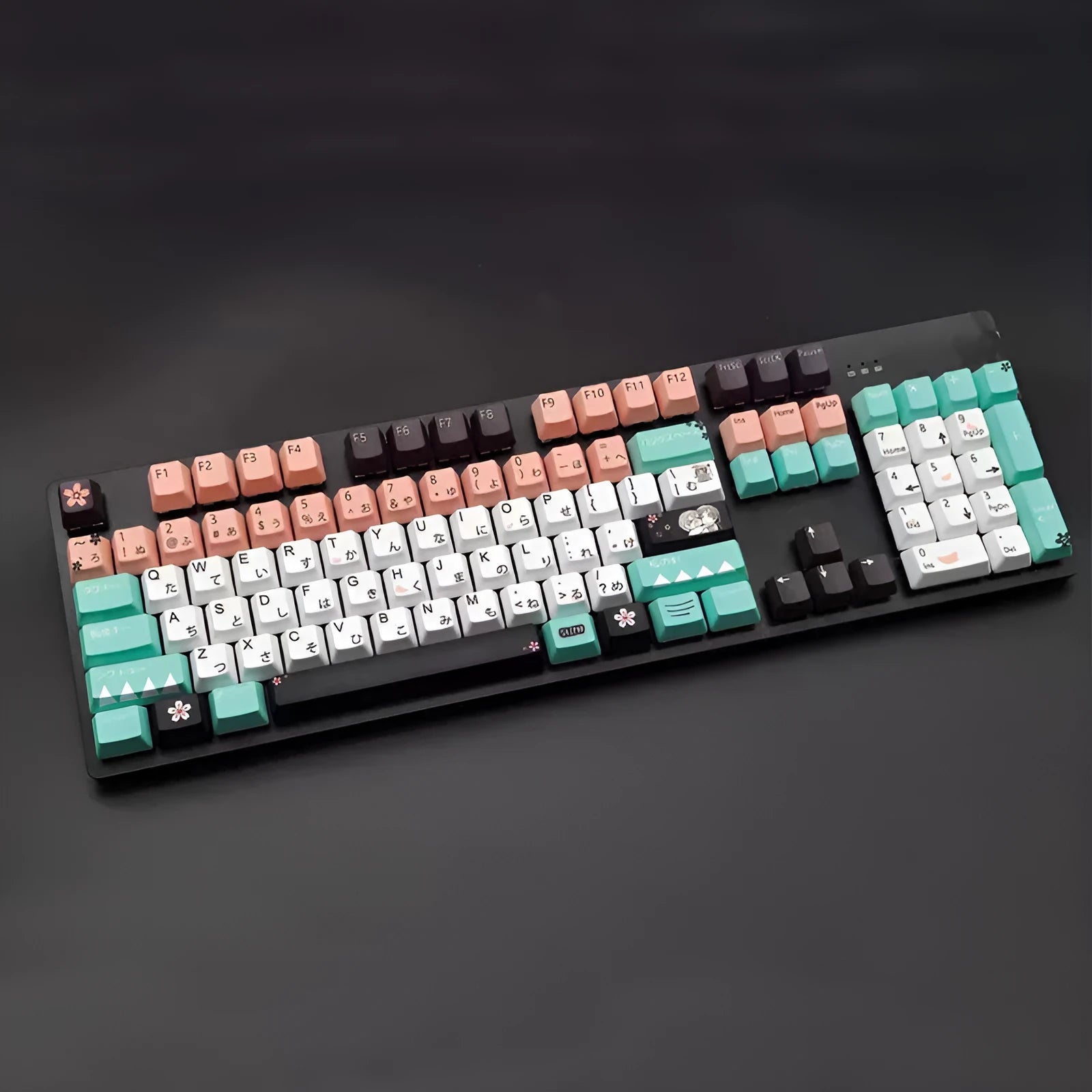 Green mechanical keyboard keycaps with Cherry MX stem compatibility for keyboard customisation