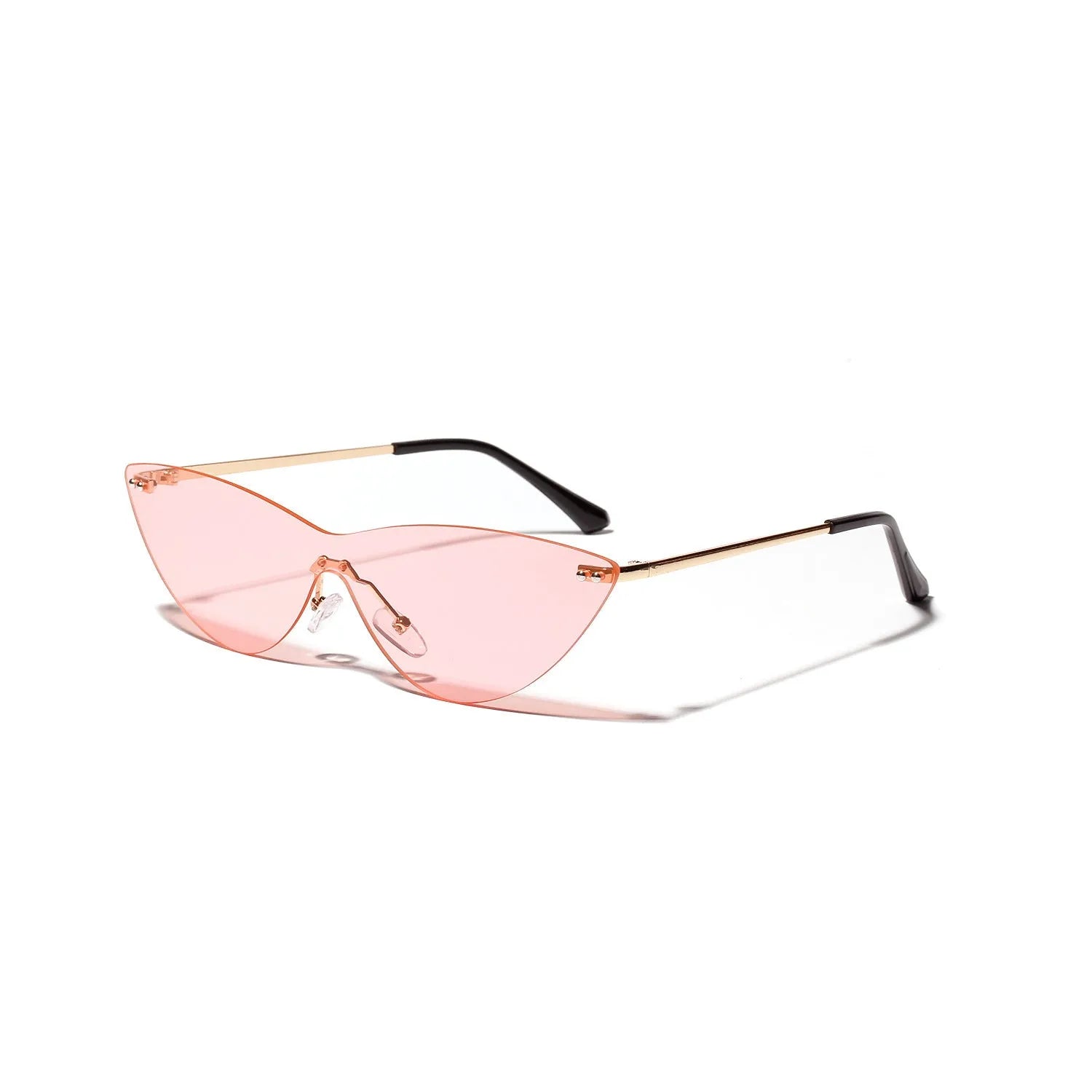 Brown vintage sunglasses with metal frame and UV400 polycarbonate lenses for adult wearers