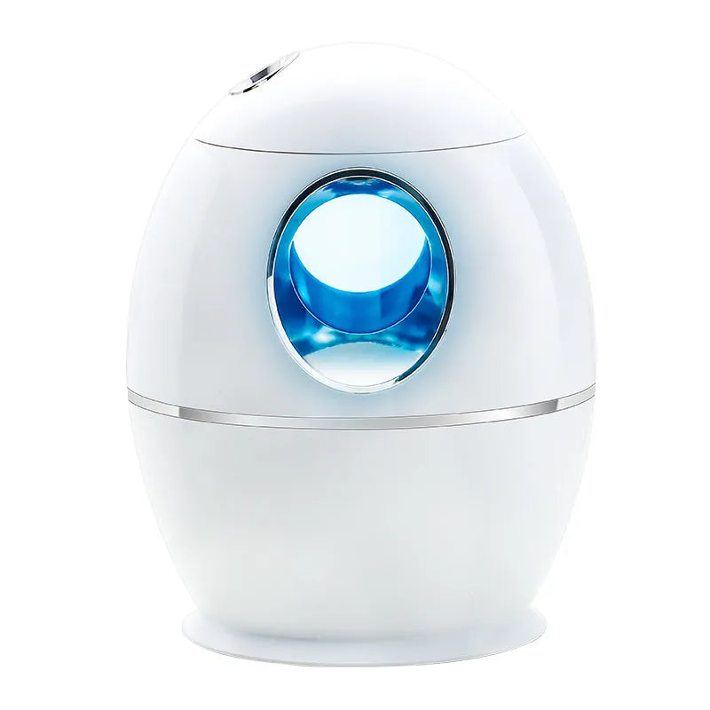 White round USB aromatherapy humidifier with 800ml water tank on a wooden table
