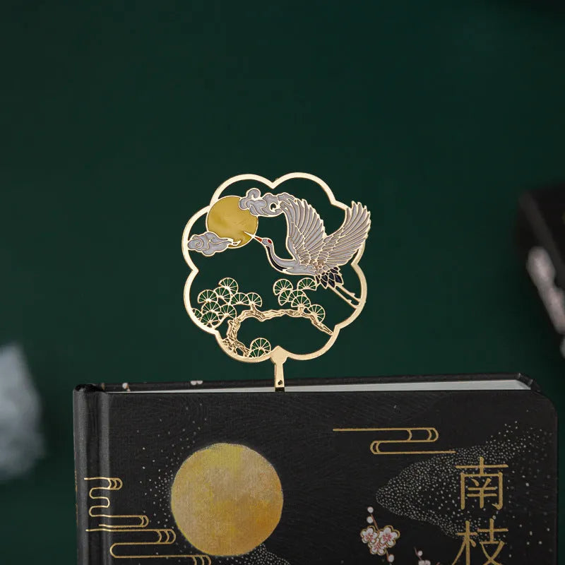 Chinese style feather pen gift set with 36 pens and notebook in four colour variations