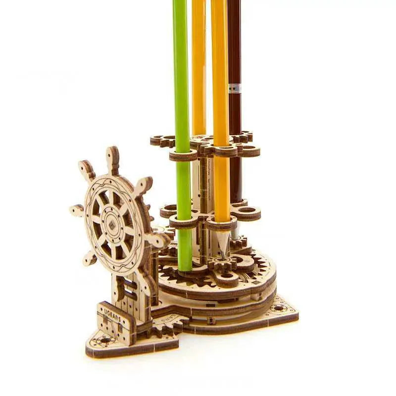 Wooden steering wheel mechanical model rotating pen holder on desk