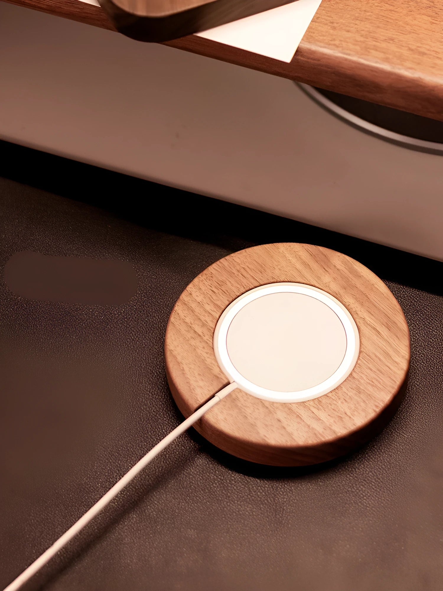 Walnut solid wood magnetic wireless charging bracket for iPhone with protective cover