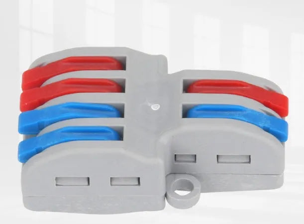 Quick wire connector with fire insulation shell and brass guide for electrical installations