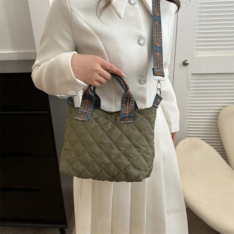 Soft Oxford cloth messenger bag with embroidered rhombus details in urban simplicity style