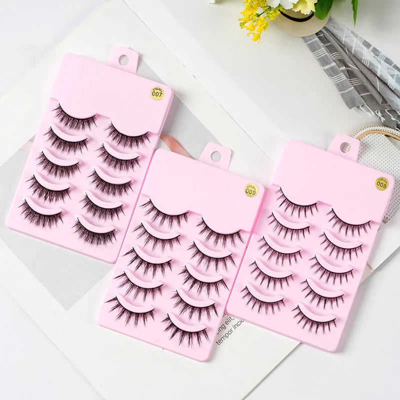 Set of five pairs of black wispy manga-style false eyelashes for anime cosplay and Korean makeup.