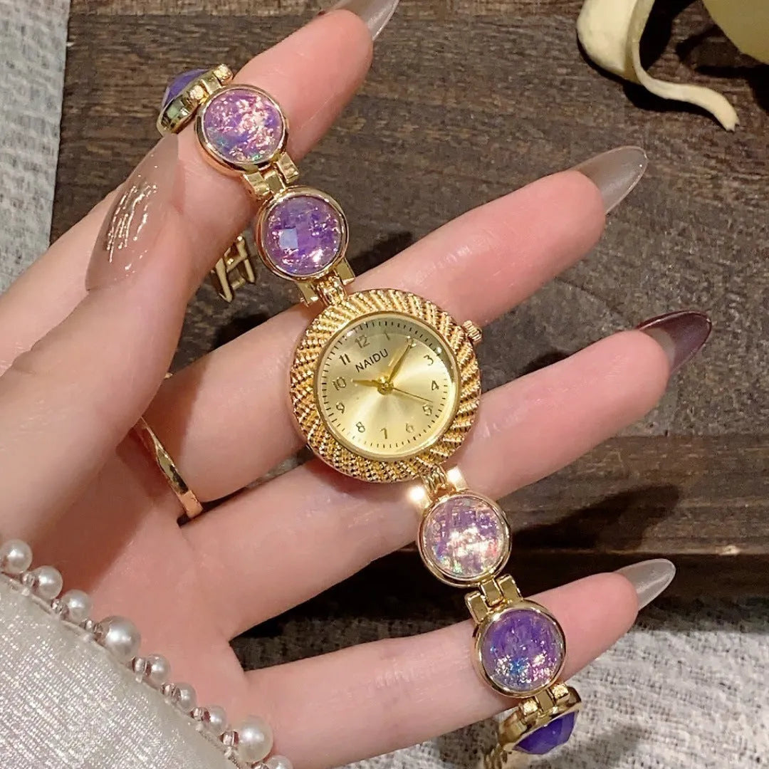 Women's quartz watch with 25mm round dial and zinc alloy case in multiple colour options