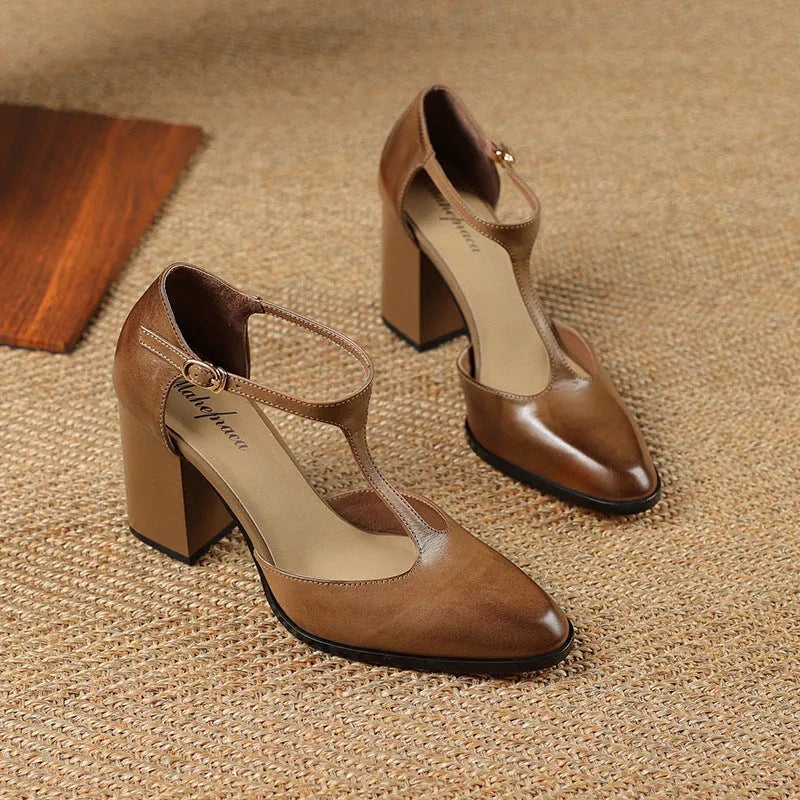 Women's pink and dark brown pointed toe Mary Jane shoes with buckle fastening