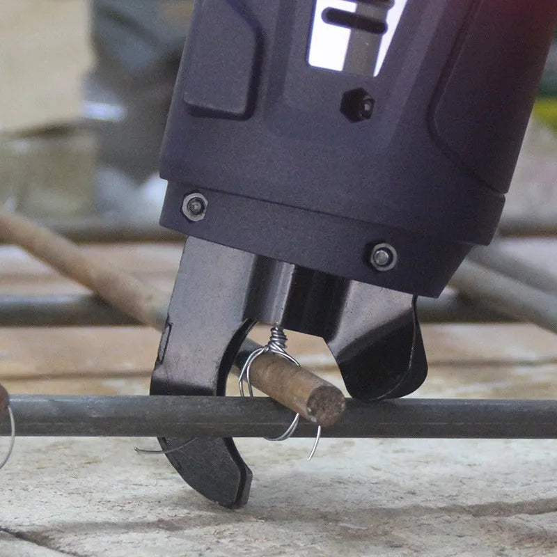 Electric steel bar tying machine with battery and toolbox for construction reinforcement work