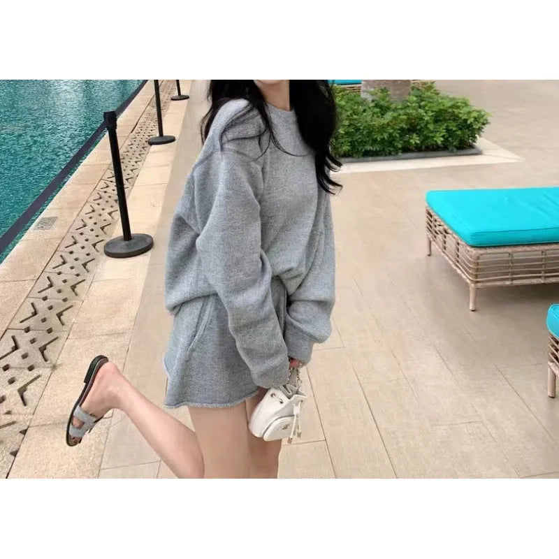 Women's loose-fitting long sleeve sweater with knitted wide-leg shorts two-piece set in polyester acrylic blend