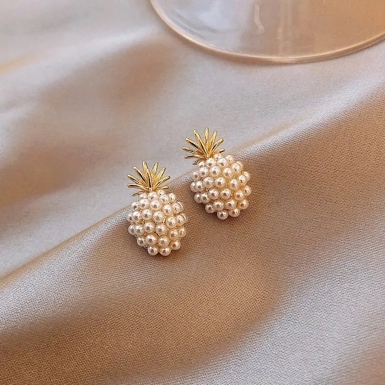 Korean-style gold pineapple starfish pearl alloy earrings with electroplated finish and gem inlay.