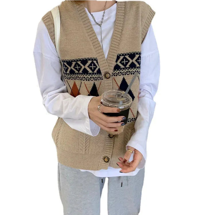 Loose-fit sleeveless cardigan with diamond plaid pattern in khaki, shown front view