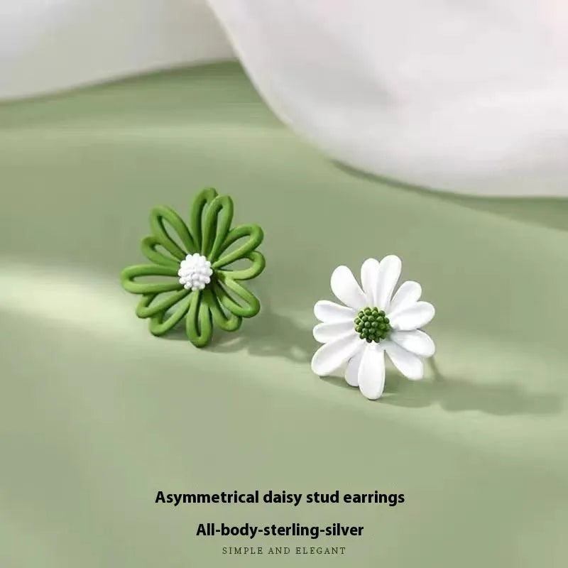 Flower stud earrings in blue orange, white green and yellow white colour combinations