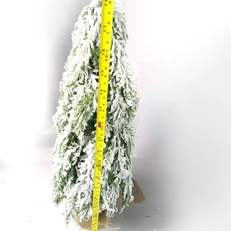 24-inch desktop Christmas tree with LED lights and PE simulation snow sprayer decoration