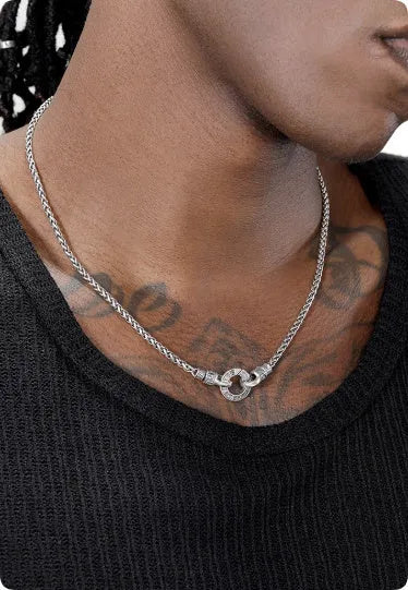 S925 sterling silver clavicle necklace with chain length options on display