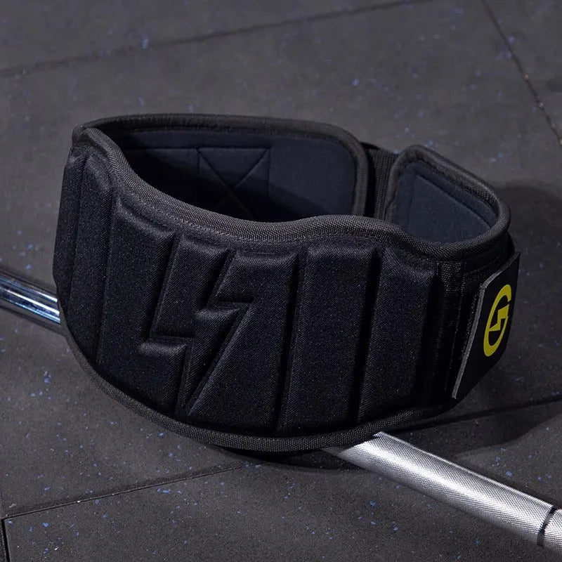 Adjustable weightlifting protection belt for abdominal support during squat and deadlift exercises