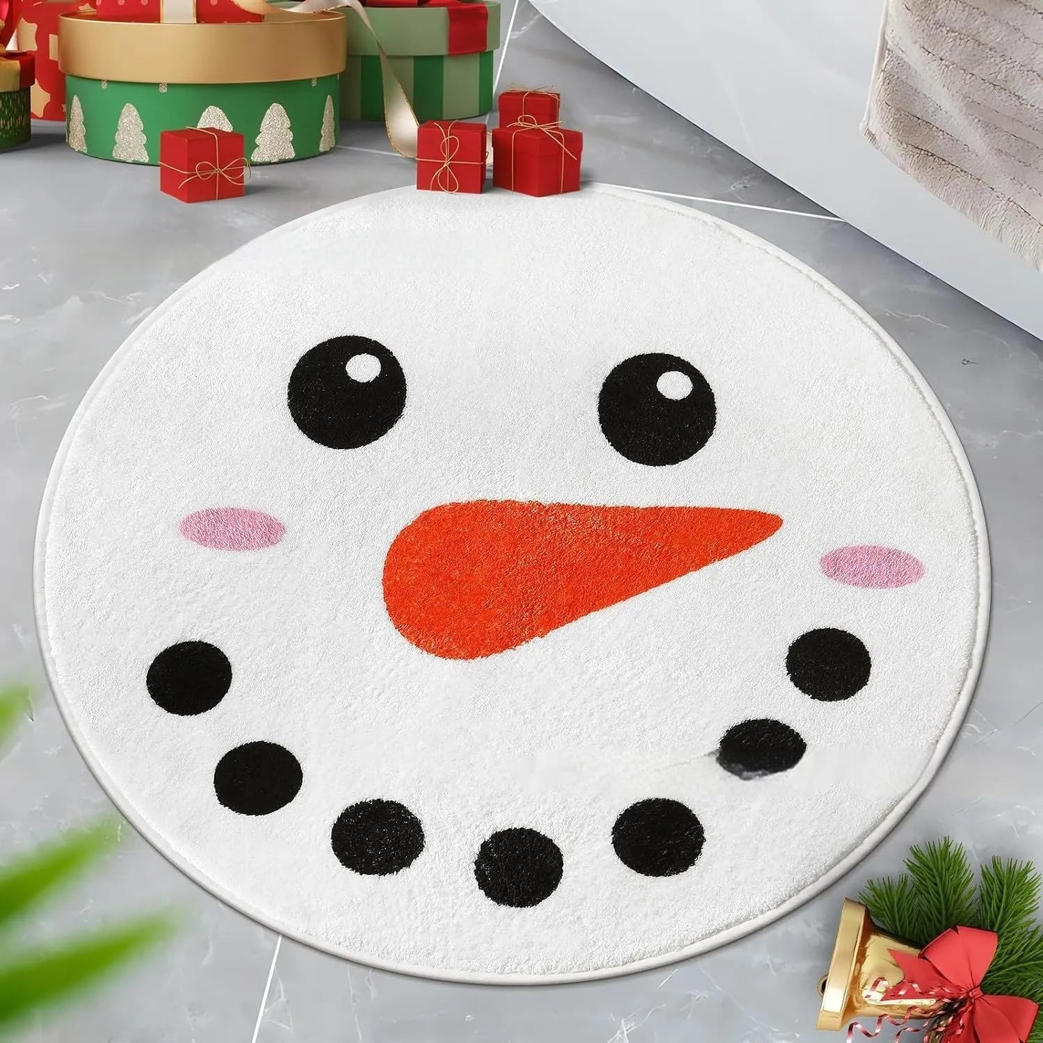 Round Christmas design polyester fibre carpet rug in choice of 60cm or 80cm square size