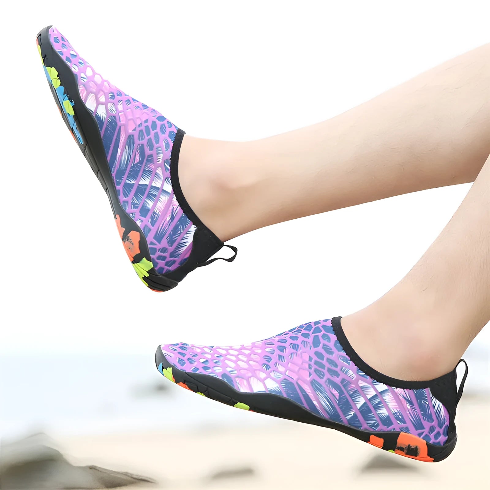 Blue Lycra and EVA beach wading shoes for swimming, shown on a size chart.