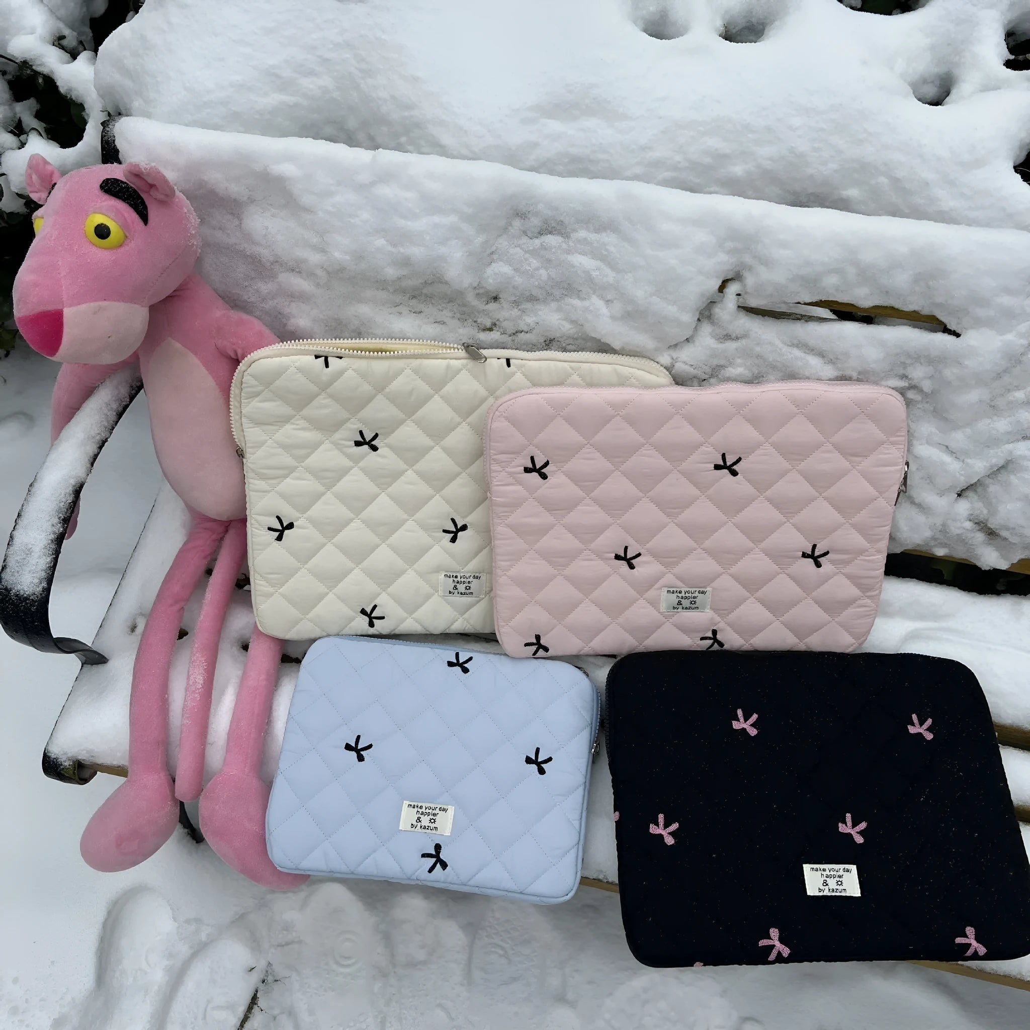 Embroidered rhombus bow design laptop storage bag in nylon material