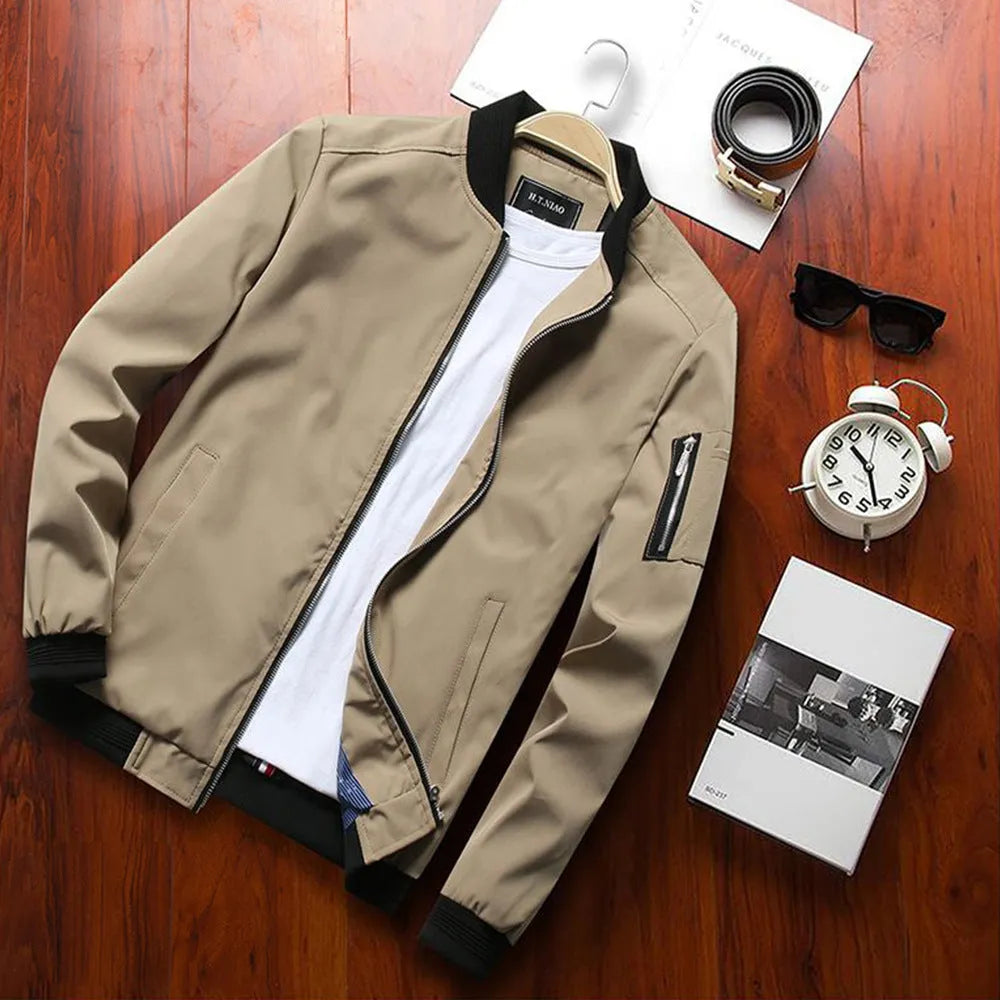 Men's slim fit casual baseball style jacket with front zipper and side pockets