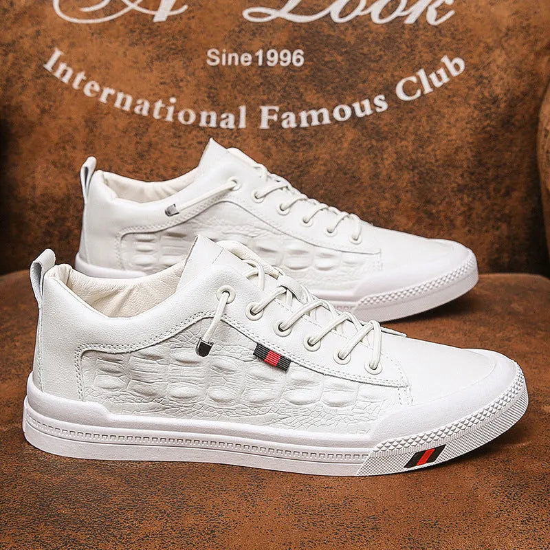 White men's lace-up casual sneakers with round toe and flat rubber sole