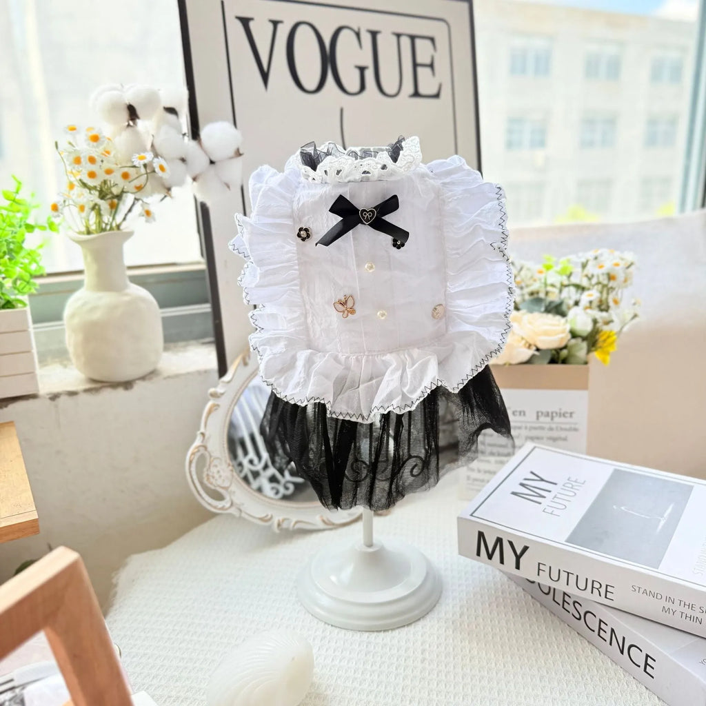 White polyester princess-style gauze skirt for small dogs shown on mannequin