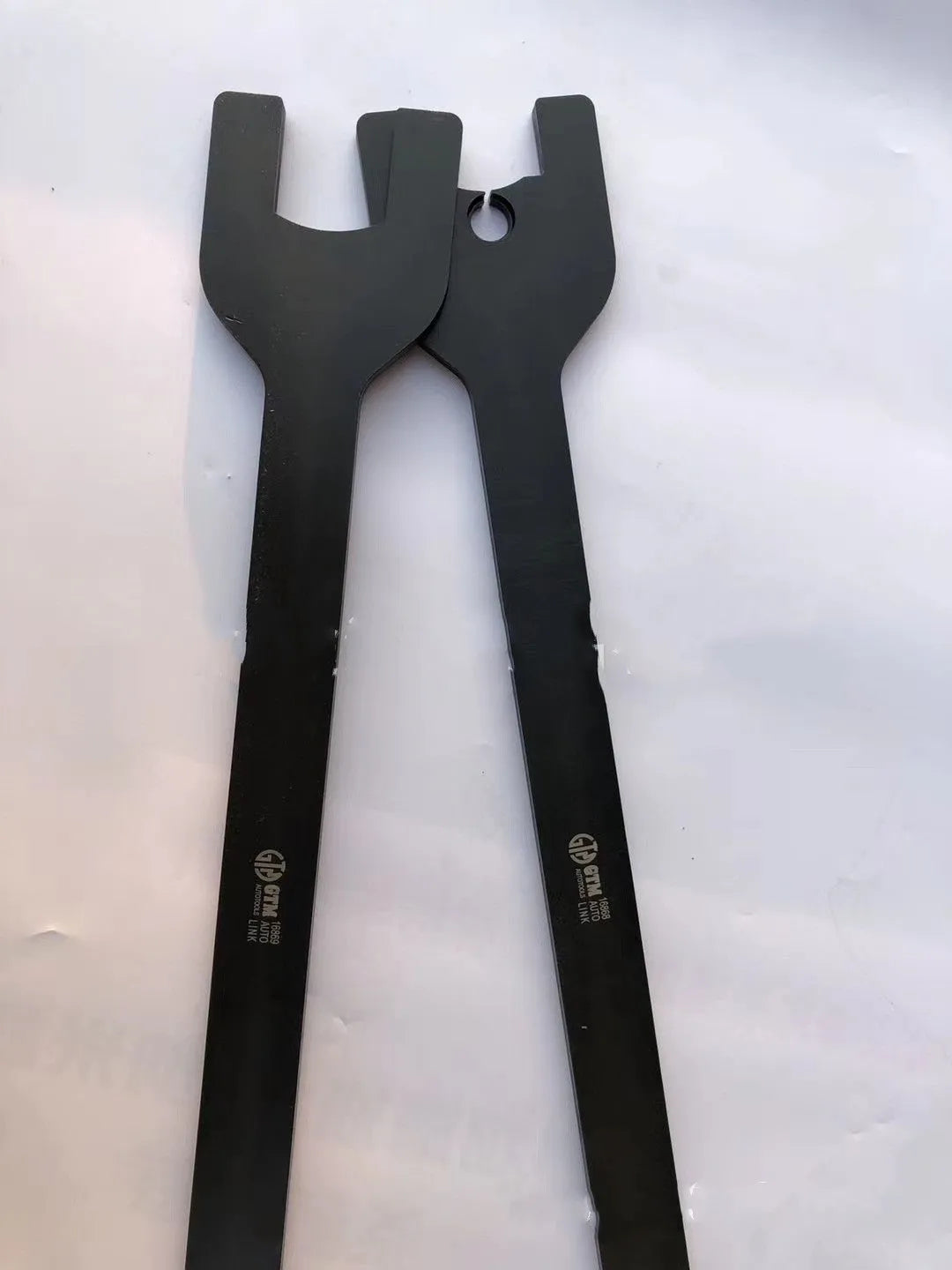 Land Rover fan support wrench set with 36mm and 40mm alloy steel spanners for coupler adjustment