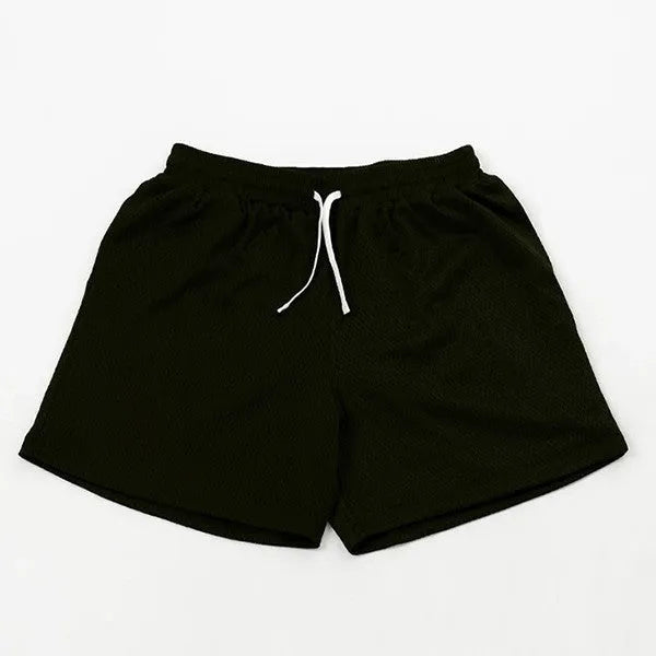 Men's solid colour mesh quick-drying shorts for running and fitness training in summer.