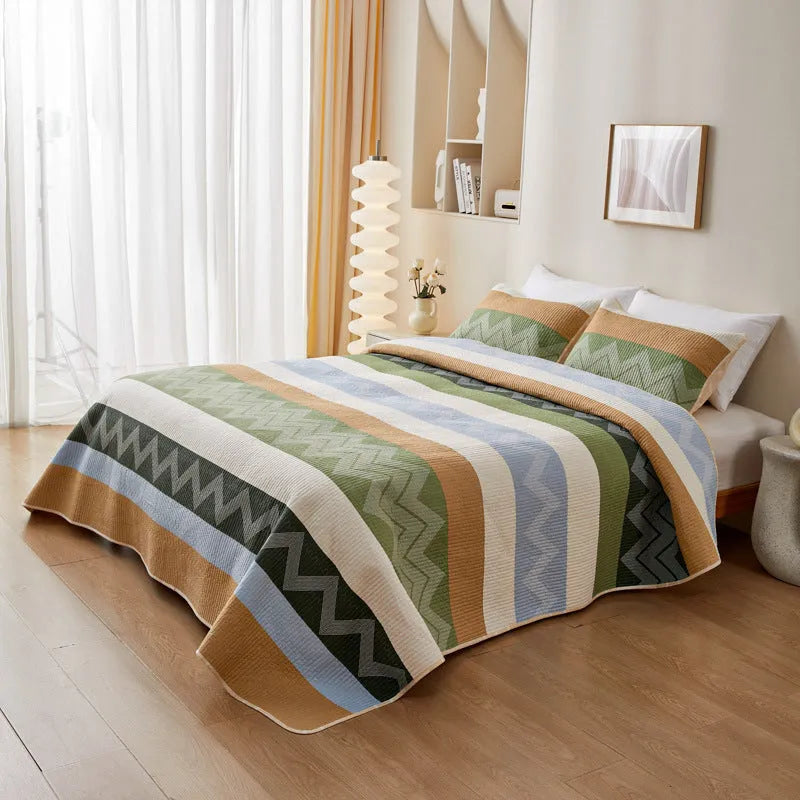 Pure cotton printed bed sheet set for 2.2 metre beds in modern simplicity style
