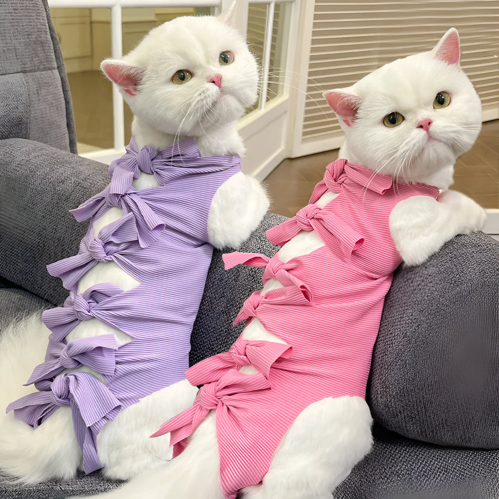 Lace-up cat sterilization clothing in polyester fabric for post-operation recovery