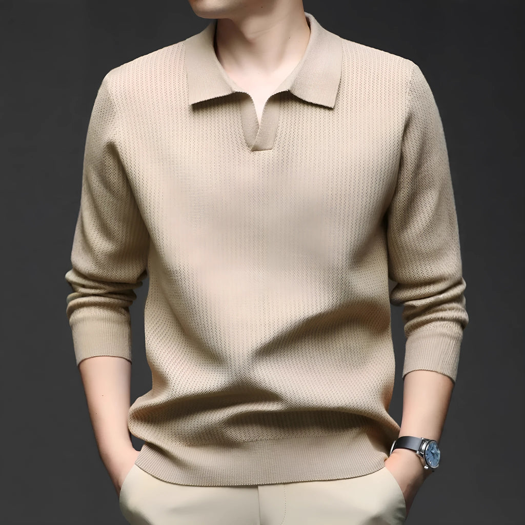 Men's loose pullover sweater in polyester blend fabric available in four colours for autumn casual wear
