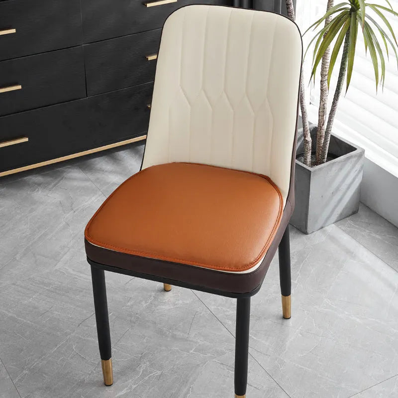 Leather horseshoe-shaped seat cushion in solid colour with 2.5cm thickness