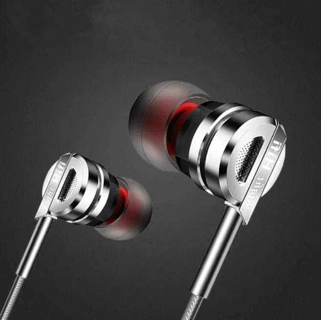 Black metal HIFI in-ear earphones with smart wire control and microphone.