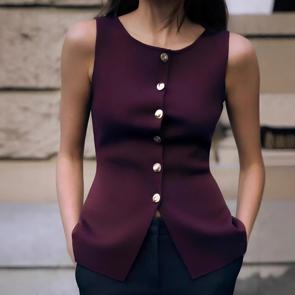 Slim fit sleeveless vest cardigan in viscose fibre with 3D pattern in dark red and white colour options