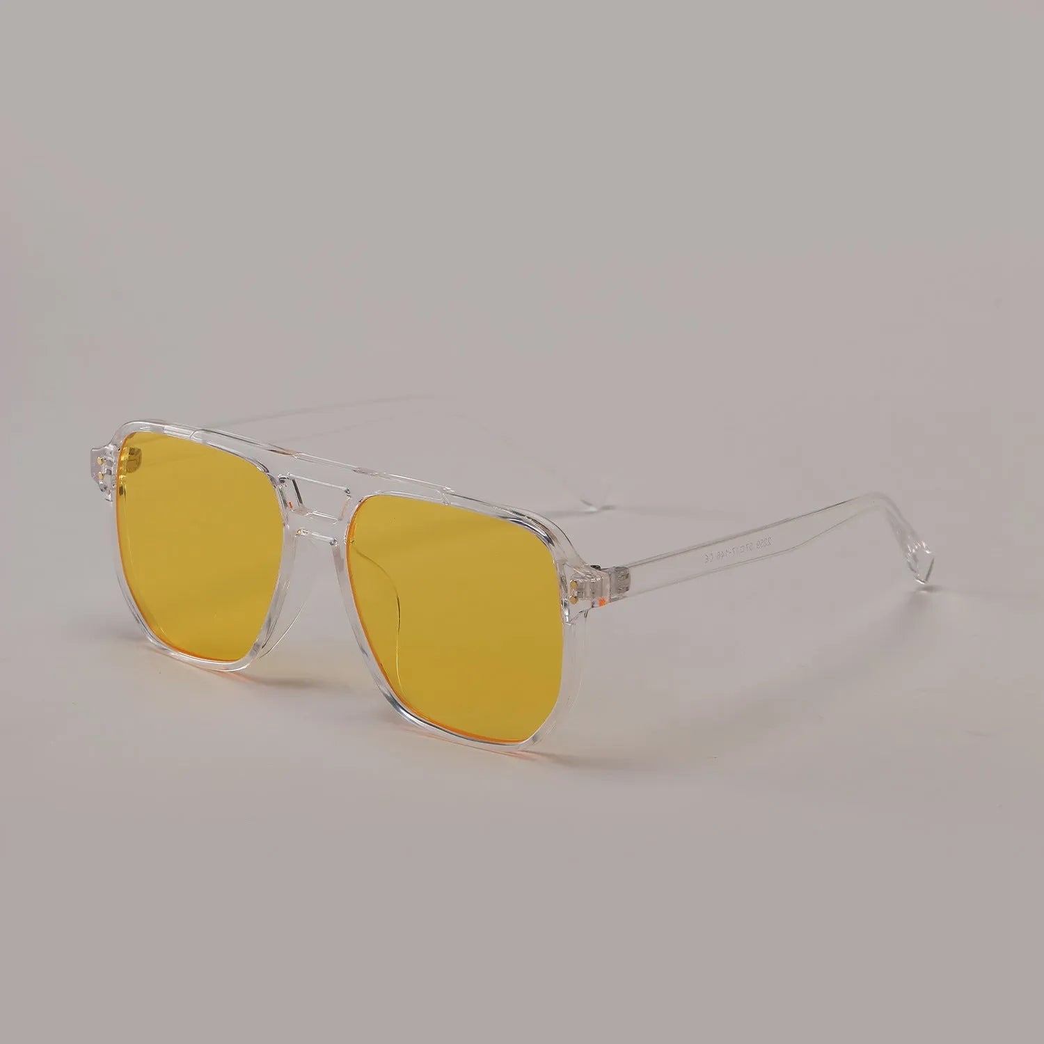 Square double beam full frame sunglasses for women in black frame with pink lenses.